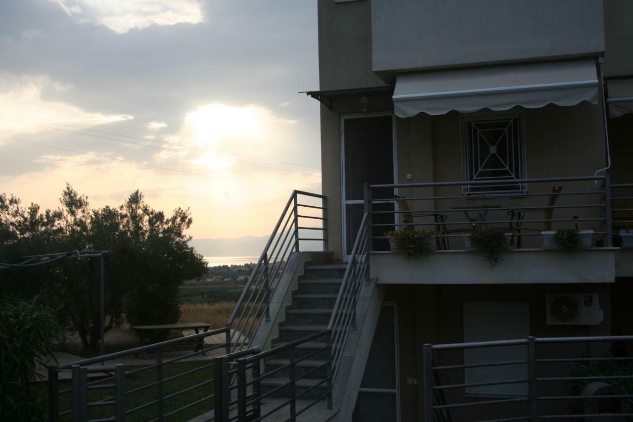 Vila Μaisonette Panorama Karianí Exteriér fotografie