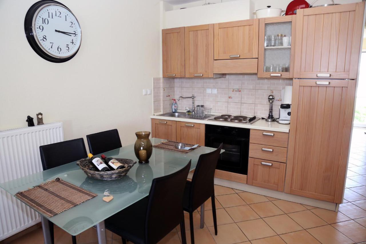 Vila Μaisonette Panorama Karianí Exteriér fotografie